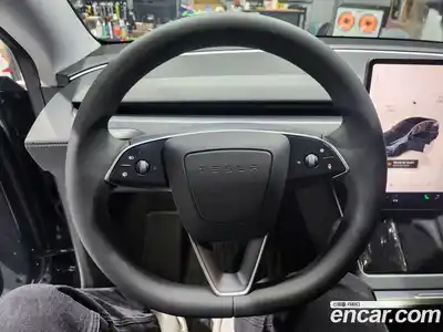 Tesla Model Y 2025 гидро в Москве № 1281334, миниатюра 7