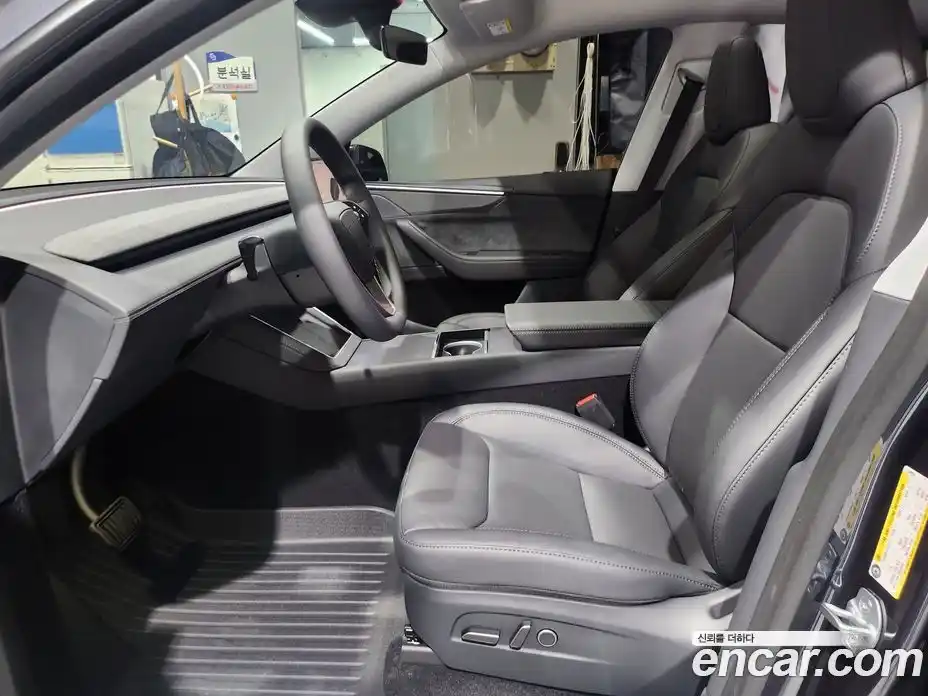 Tesla Model Y 2025 гидро в Москве № 1281334, фото 8