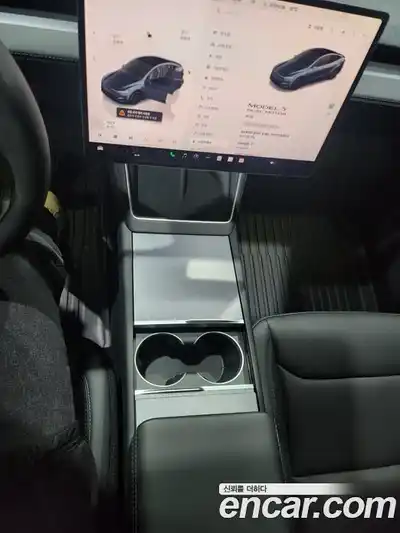 Tesla Model Y 2025 гидро в Москве № 1281334, миниатюра 10