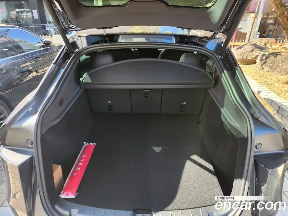 Tesla Model Y 2026 гидро в Москве № 1281335, фото 18