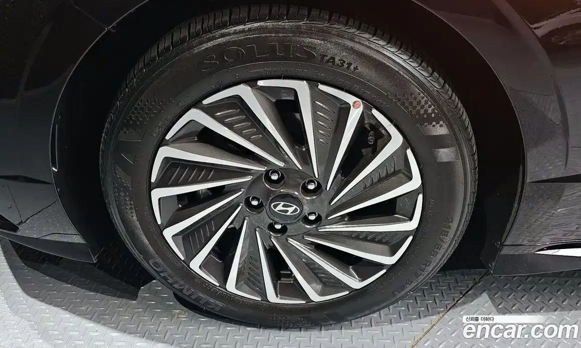 Hyundai Sonata 2024 2.0 гидро в Москве № 1288565, фото 5