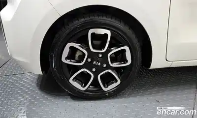Kia Ray 2019 1.0 Автомат в Москве № 1288841, миниатюра 5