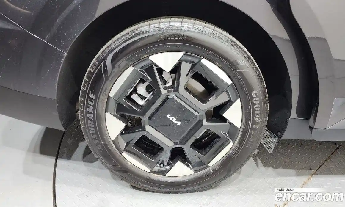 Kia Canival 2025 3.5 Автомат в Москве № 1288855, фото 5