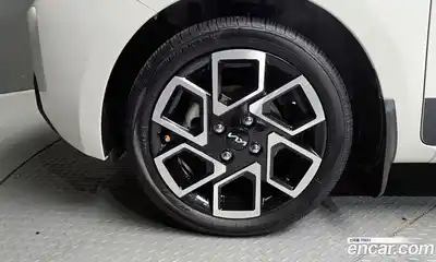 Kia Ray 2024 1.0 Автомат в Москве № 1288882, миниатюра 5