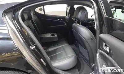 Genesis G70 2018 2.0 Автомат в Москве № 1289116, миниатюра 12