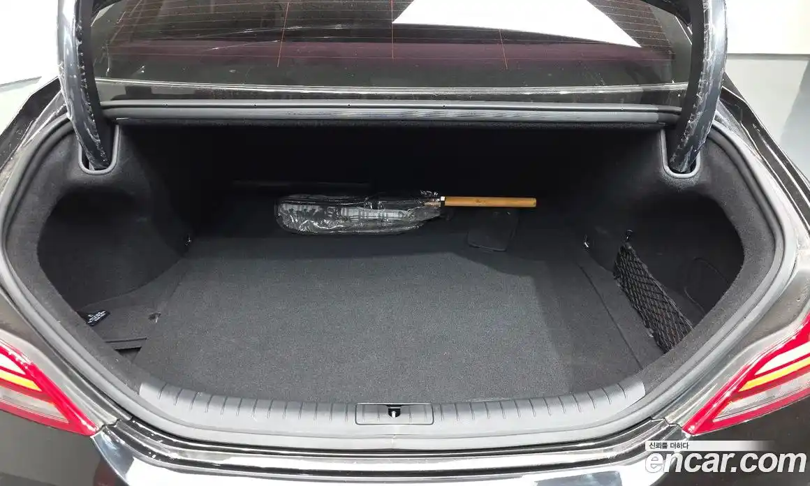 Genesis G70 2018 2.0 Автомат в Москве № 1289116, фото 20