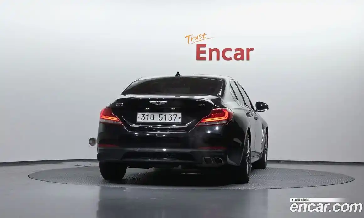 Genesis G70 2018 2.0 Автомат в Москве № 1289116, фото 4