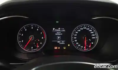 Genesis G70 2018 2.0 Автомат в Москве № 1289116, миниатюра 8