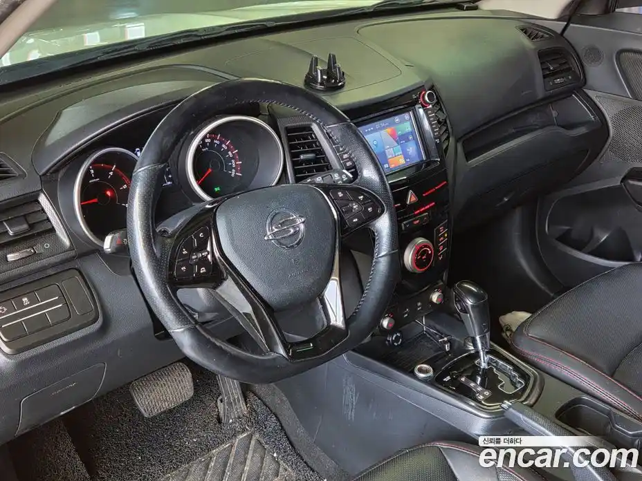 SsangYong TIBOLI 2017 1.6 Автомат в Москве № 1289291, фото 4