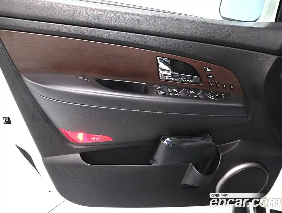 SsangYong Rexton 2014 2.0 Автомат в Москве № 1289789, фото 15