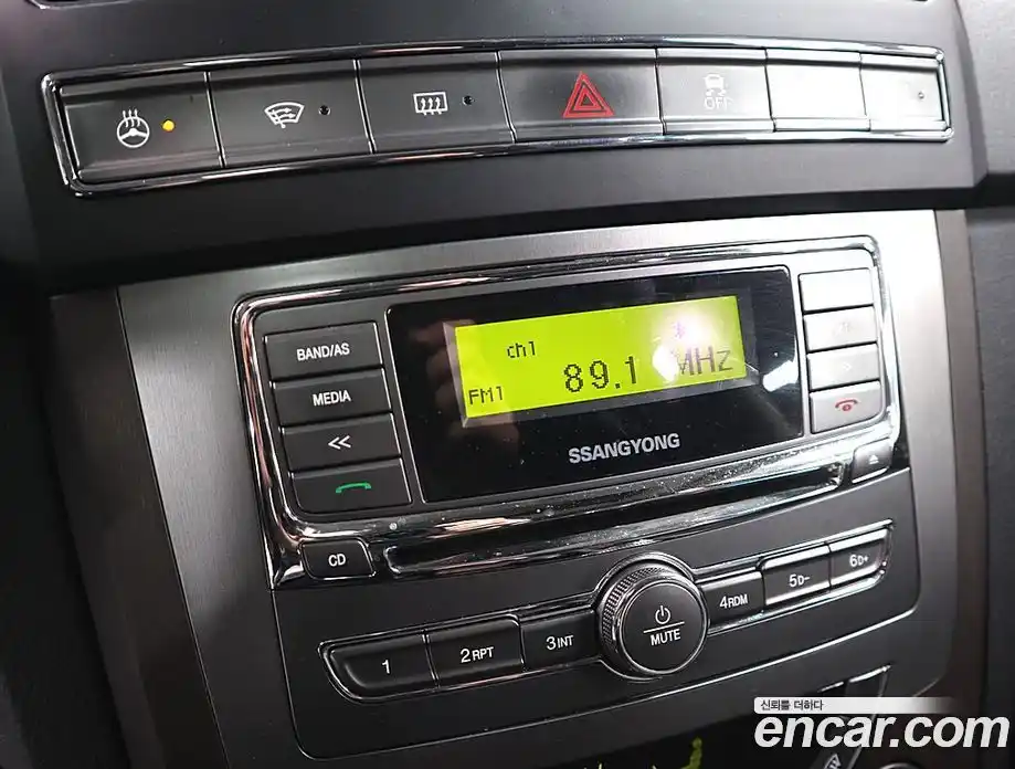 SsangYong Rexton 2014 2.0 Автомат в Москве № 1289789, фото 16