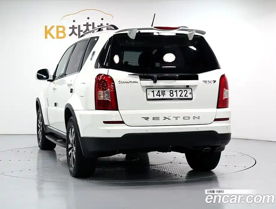 SsangYong Rexton 2014 2.0 Автомат в Москве № 1289789, фото 4