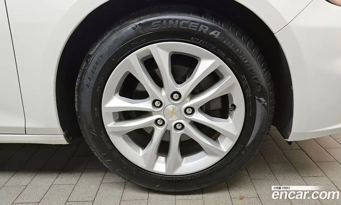 Chevrolet Malibu 2016 1.5 Автомат в Москве № 1289961, фото 5