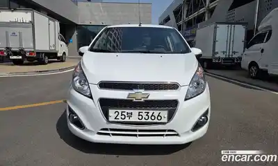 Chevrolet Spark 2015 1.0 Автомат в Москве № 1290190, миниатюра 2