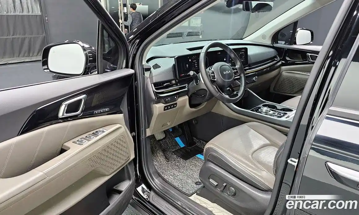 Kia Canival 2023 2.2 Автомат в Москве № 1290867, фото 11