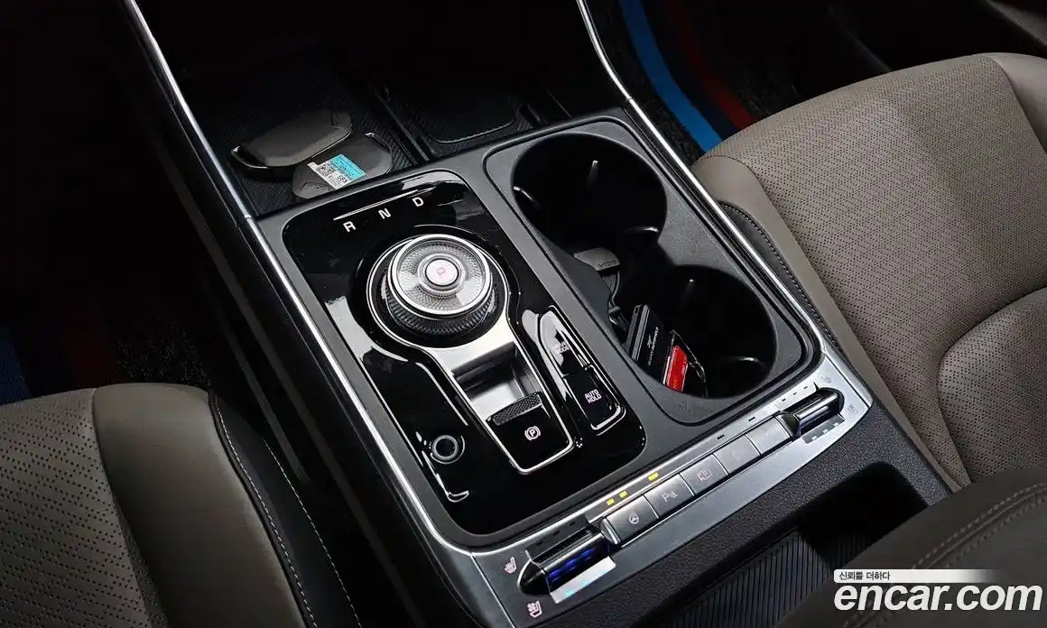 Kia Canival 2023 2.2 Автомат в Москве № 1290867, фото 9