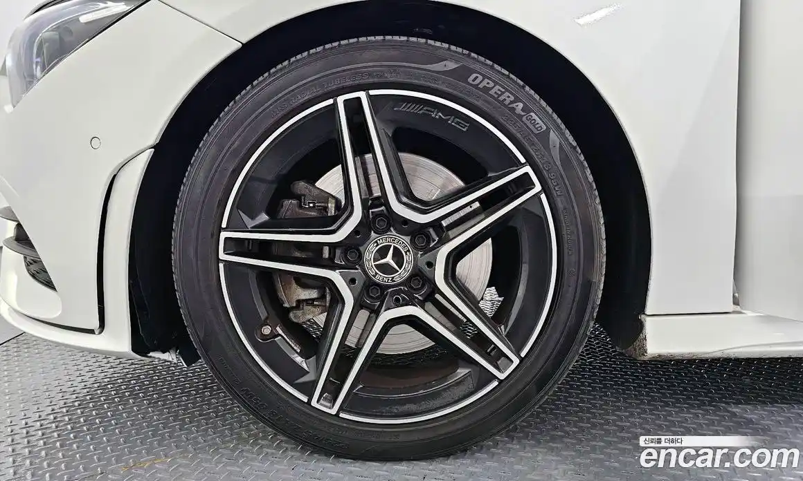 Mercedes-Benz CLA-Class 2023 2.0 гидро в Москве № 1290970, фото 5