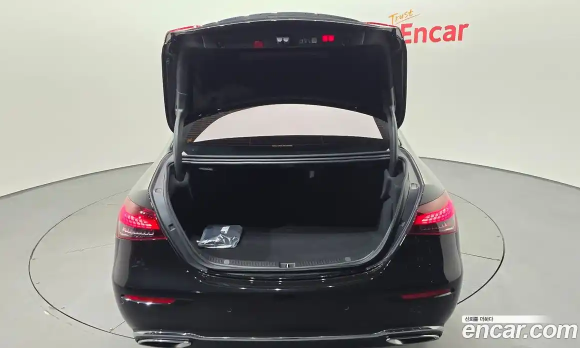Mercedes-Benz E-Class 2023 1.9 гидро в Москве, фото 20