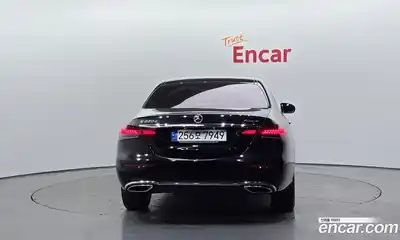 Mercedes-Benz E-Class 2023 1.9 гидро в Москве, миниатюра 4