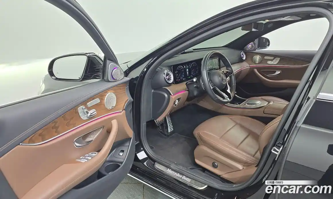 Mercedes-Benz E-Class 2023 1.9 гидро в Москве, фото 10