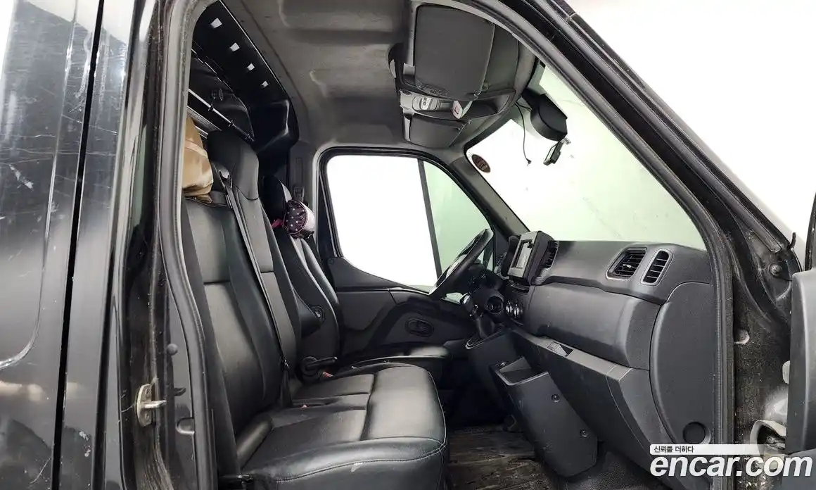 Renault Master 2020 2.3 механика в Москве № 1290994, фото 11