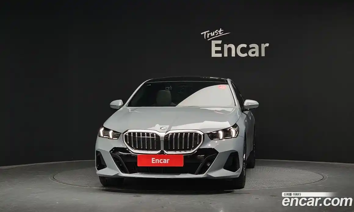 BMW 5-Series 2024 2.0 Автомат в Москве № 1291050, фото 3