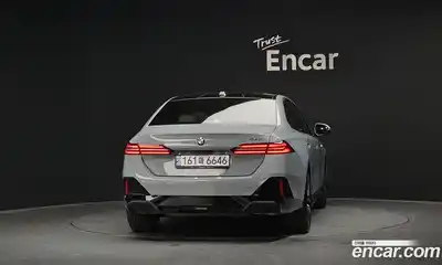 BMW 5-Series 2024 2.0 Автомат в Москве № 1291050, миниатюра 4