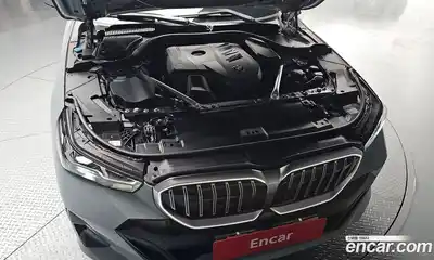 BMW 5-Series 2024 2.0 Автомат в Москве № 1291050, миниатюра 6