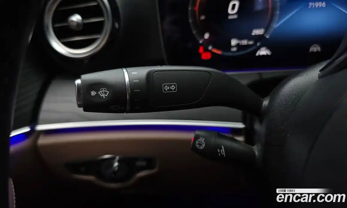 Mercedes-Benz E-Class 2021 2.0 гидро в Москве, фото 17