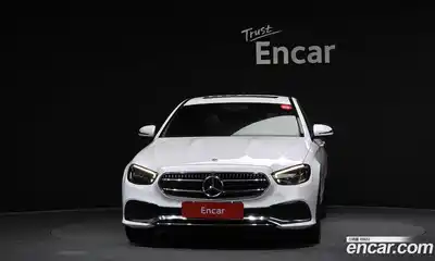 Mercedes-Benz E-Class 2021 2.0 гидро в Москве, миниатюра 3
