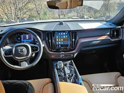 Volvo XC60 2023 2.0 гидро в Москве № 1292219, миниатюра 5
