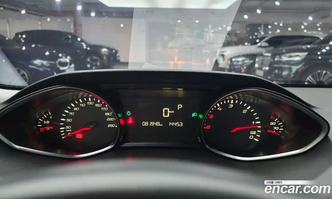 Peugeot 308 2015 2.0 гидро в Москве № 1295274, фото 9