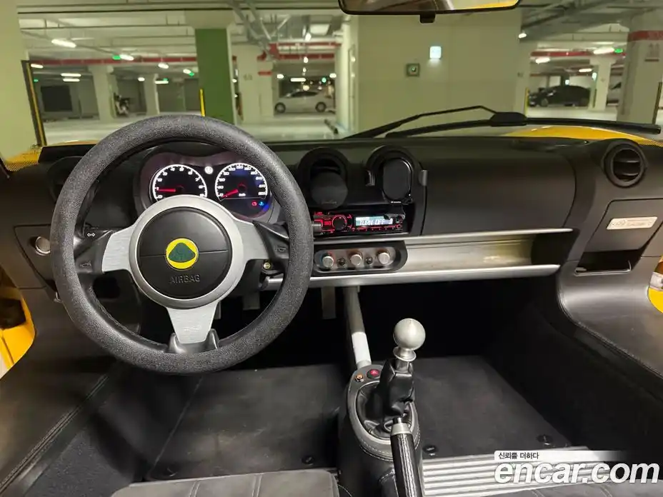 Lotus Elise 2017 1.8 механика в Москве № 1295433, фото 13