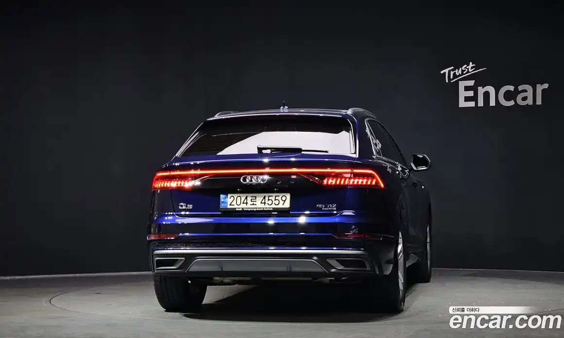 Audi Q8 2021 3.0 гидро в Москве № 163131, фото 4