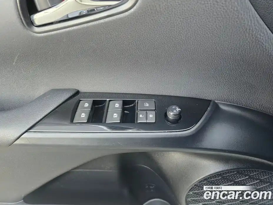 Toyota Prius 2017 1.8 гидро в Москве № 170362, фото 16