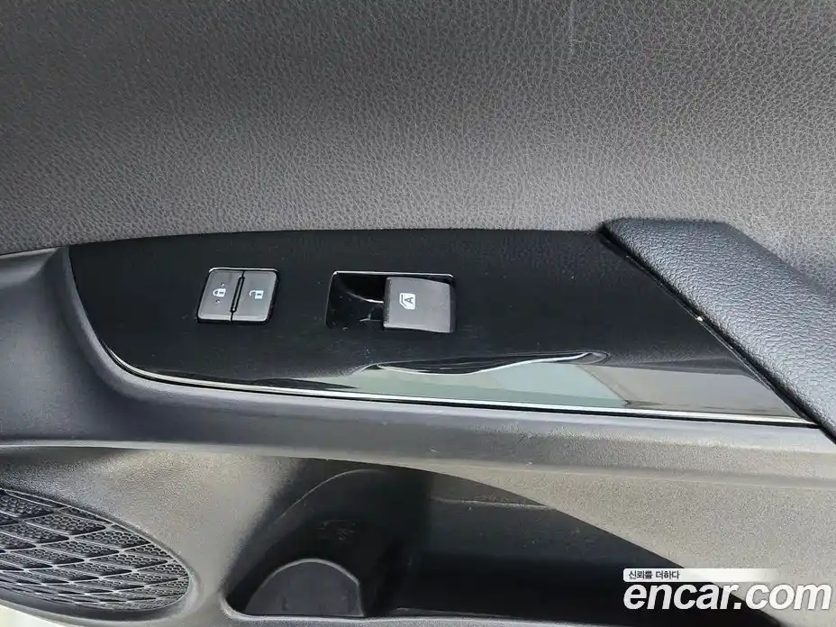 Toyota Prius 2017 1.8 гидро в Москве № 170362, фото 17