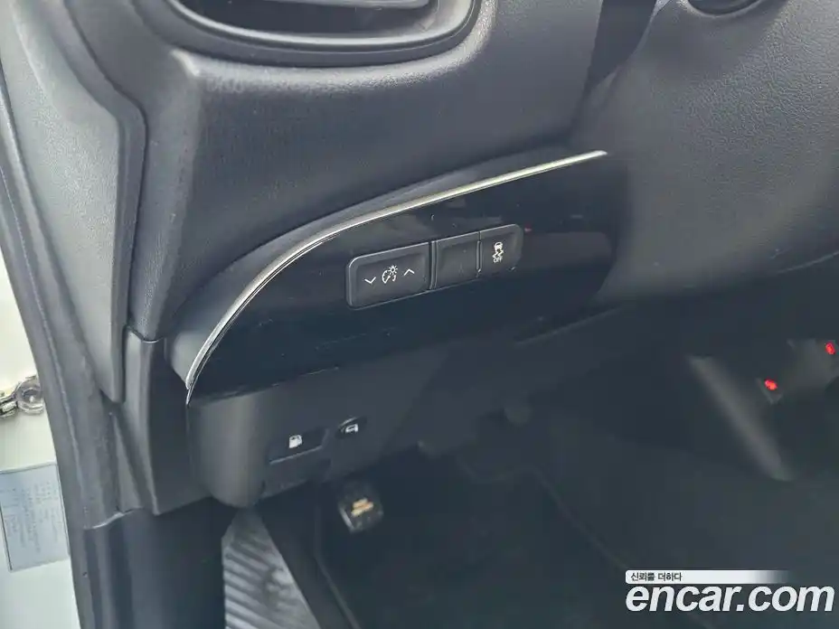 Toyota Prius 2017 1.8 гидро в Москве № 170362, фото 19