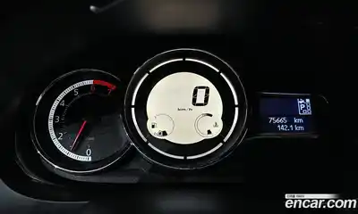 Renault SM3 2018 1.6 гидро в Москве № 207536, миниатюра 8