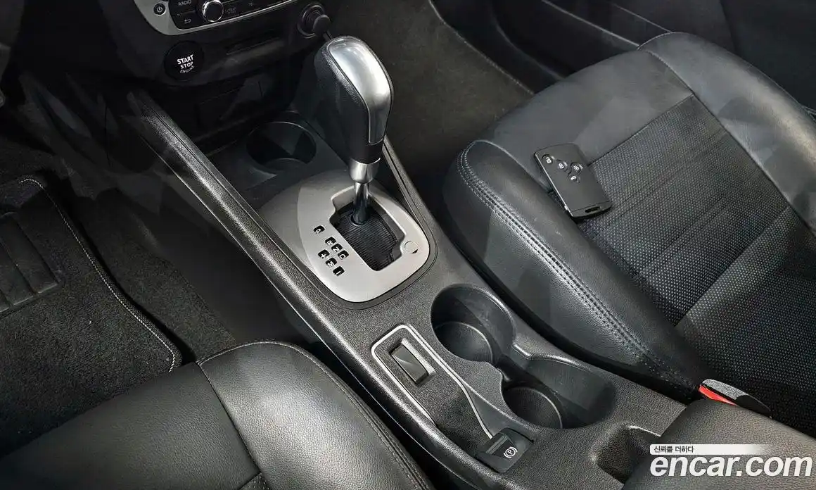 Renault SM3 2018 1.6 гидро в Москве № 207536, фото 9