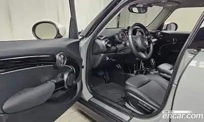 Mini Cooper 2022 1.5 гидро в Москве № 216346, миниатюра 10
