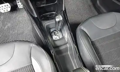 Peugeot 2008 2015 1.6 гидро в Москве № 234699, миниатюра 9