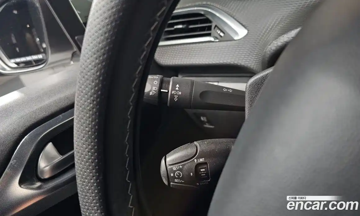 Peugeot 2008 2019 1.5 гидро в Москве № 256268, фото 16