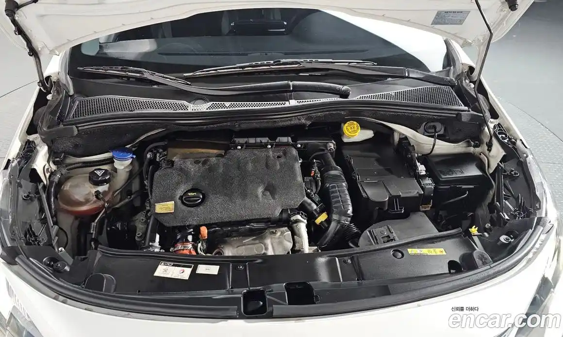 Peugeot 2008 2019 1.5 гидро в Москве № 256268, фото 5