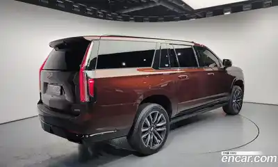 Cadillac Escalade 2022 6.2 гидро в Москве № 256409, миниатюра 2