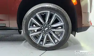 Cadillac Escalade 2022 6.2 гидро в Москве № 256409, миниатюра 5