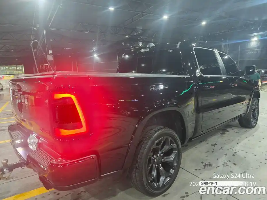 Dodge Ram Pick Up 2021 5.7 гидро в Москве № 384426, фото 8