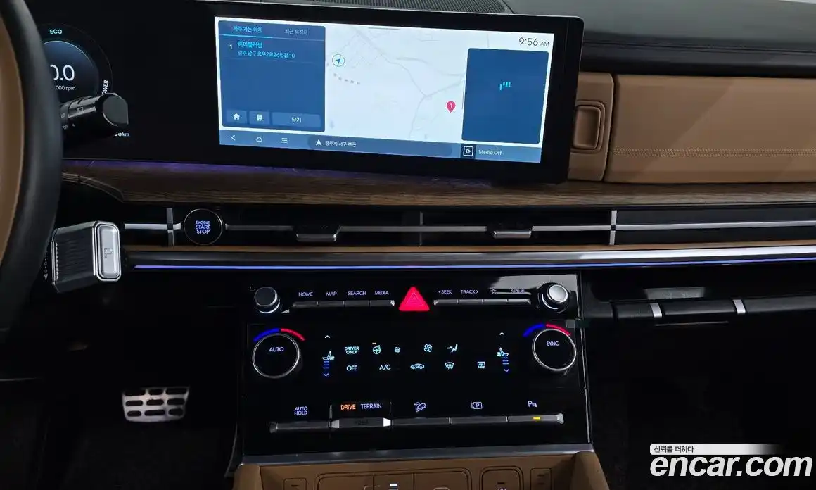Hyundai Santa Fe 2023 1.6 гидро, фото 14