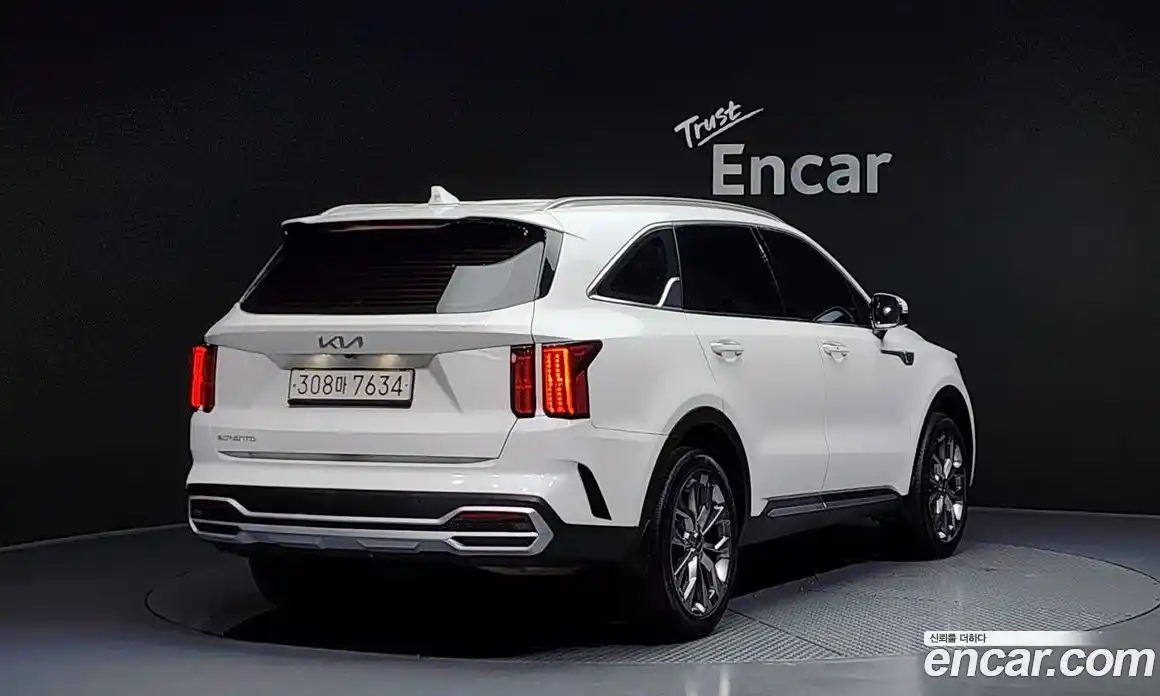 Kia Sorento 2023 2.2 гидро в Москве № 121177, фото 2
