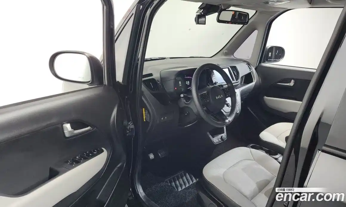 Kia Ray 2023 1.0 Автомат в Москве № 1244782, фото 10