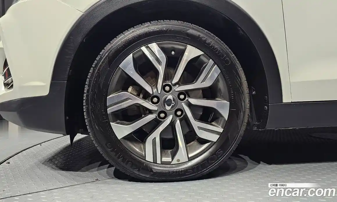 SsangYong TIBOLI 2018 1.6 Автомат в Москве № 1246226, фото 5